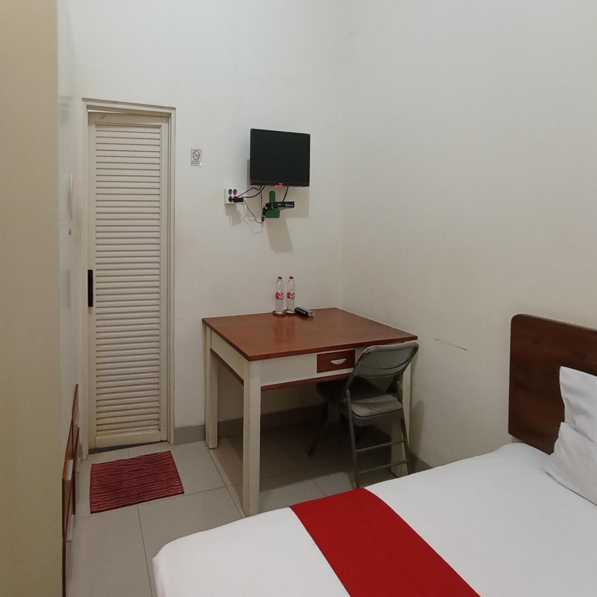 Reddoorz At Syariah House Purwokerto Hotel Eksteriør billede