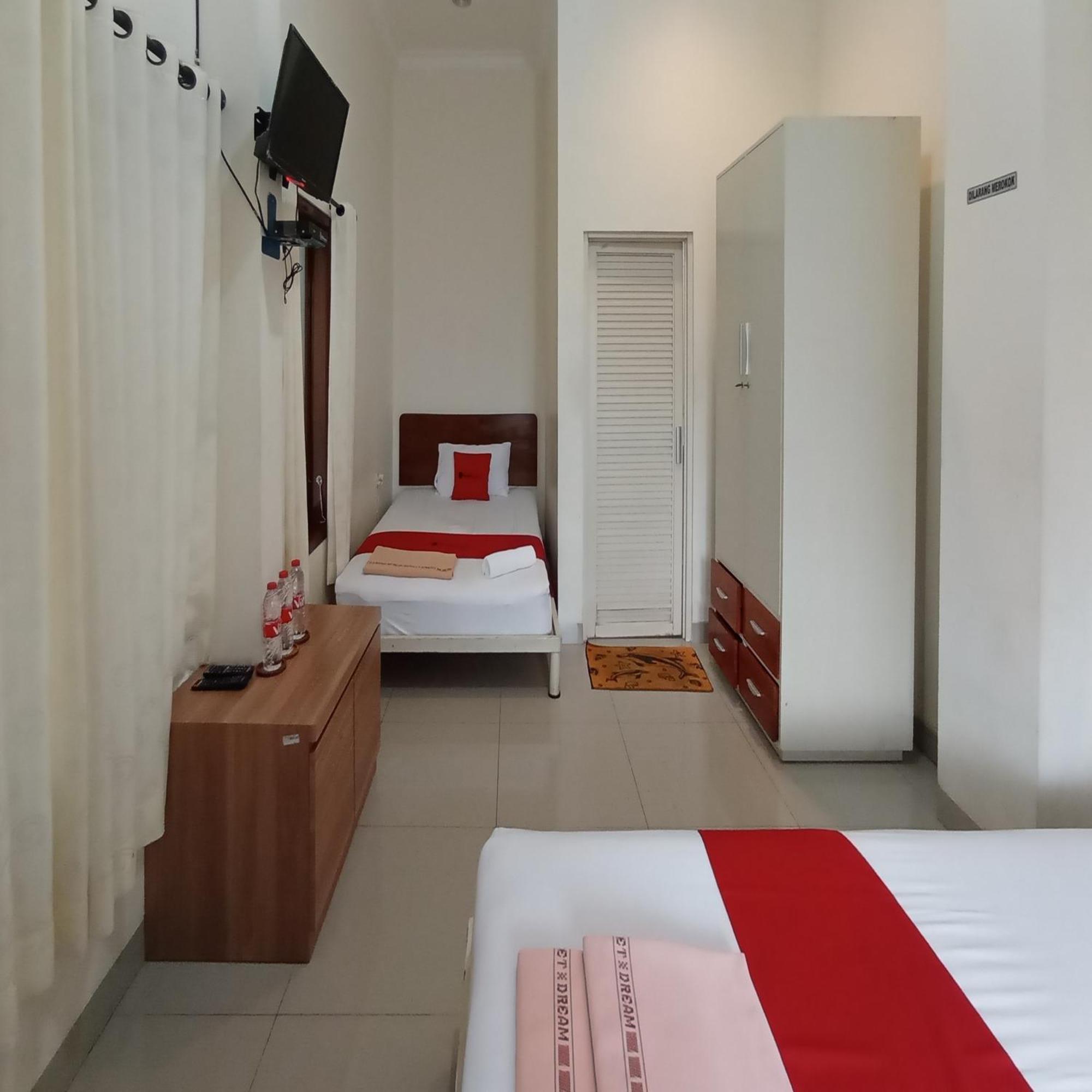 Reddoorz At Syariah House Purwokerto Hotel Eksteriør billede