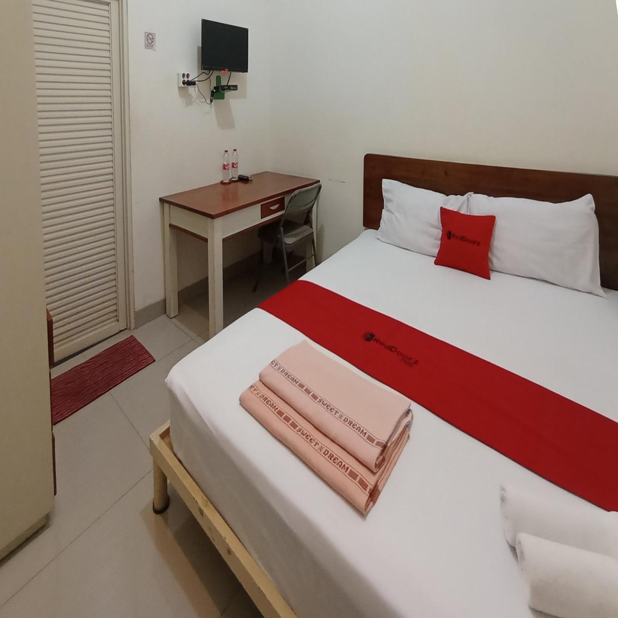 Reddoorz At Syariah House Purwokerto Hotel Eksteriør billede