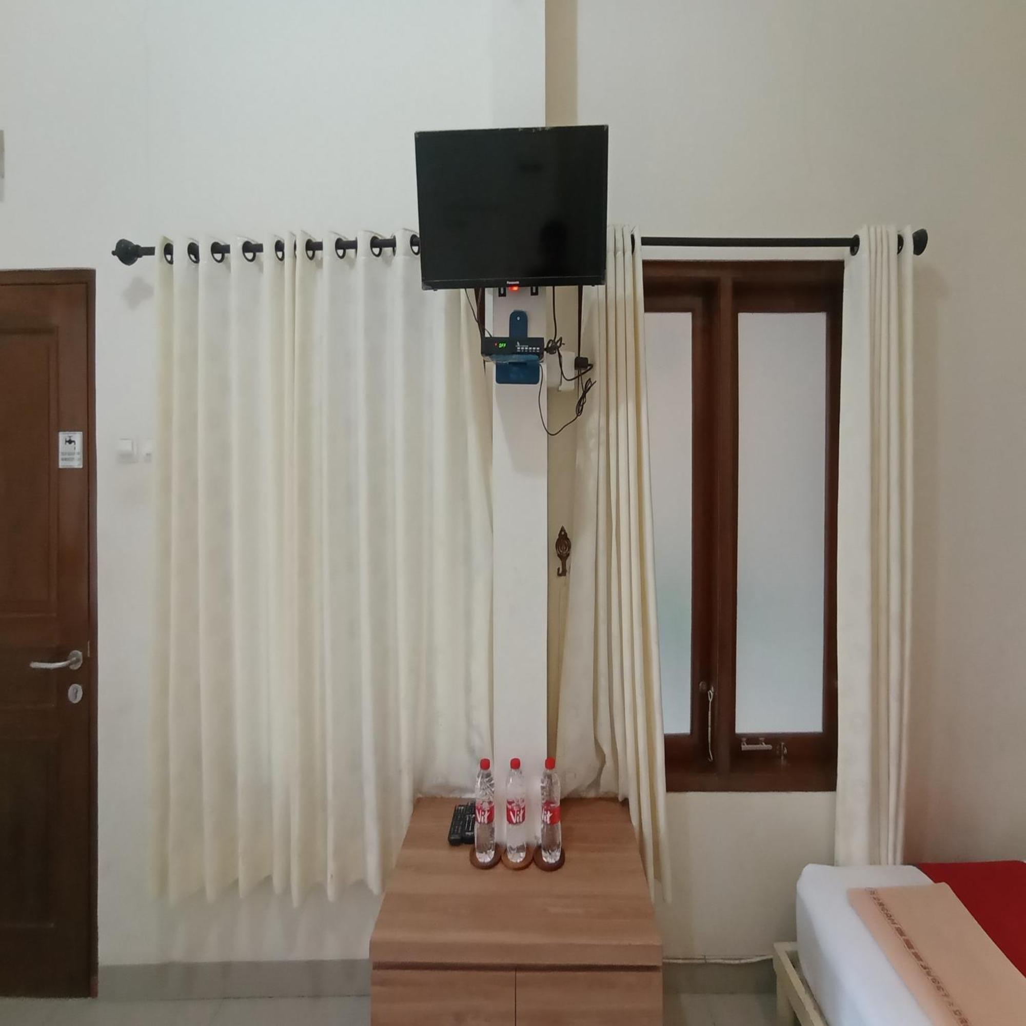 Reddoorz At Syariah House Purwokerto Hotel Eksteriør billede