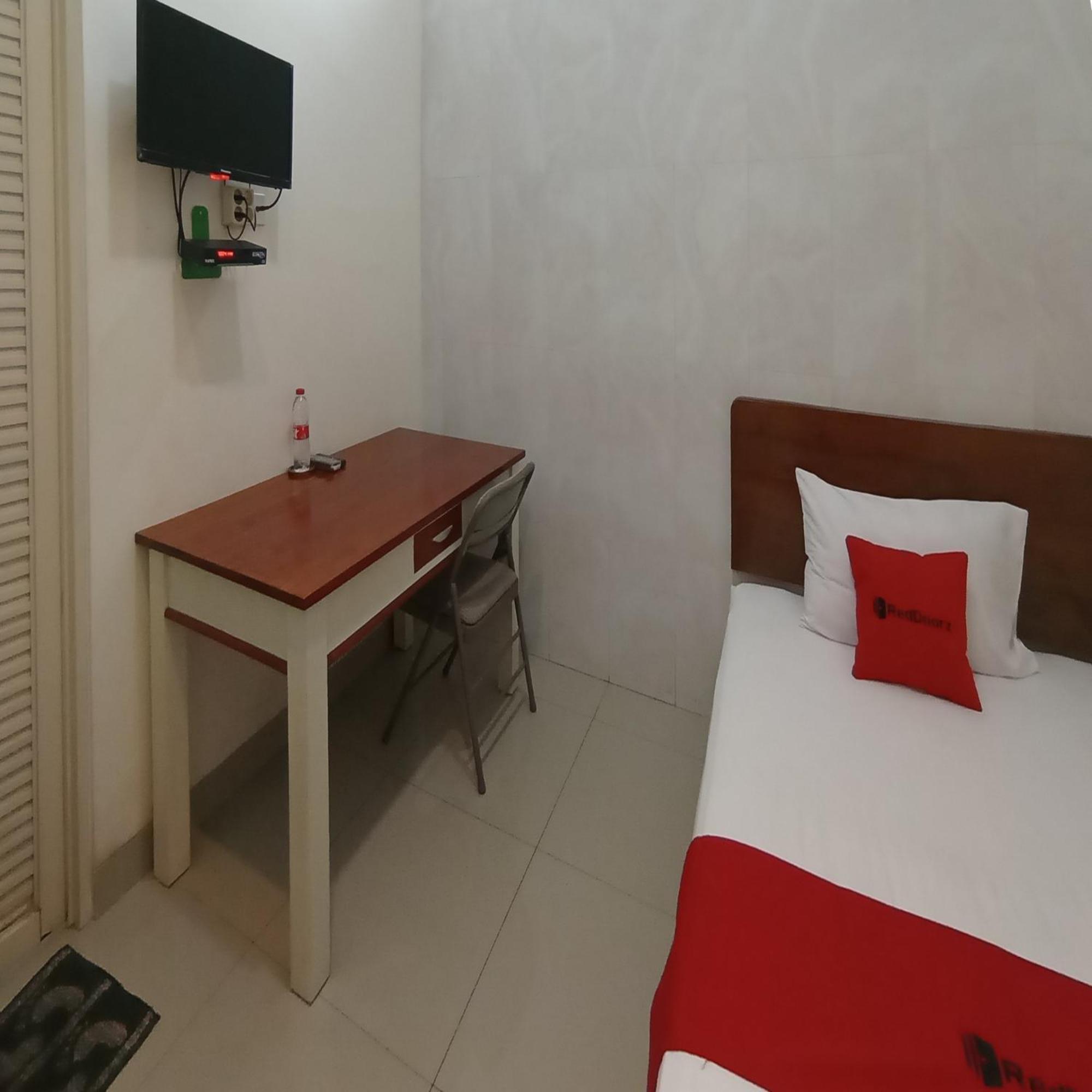 Reddoorz At Syariah House Purwokerto Hotel Eksteriør billede